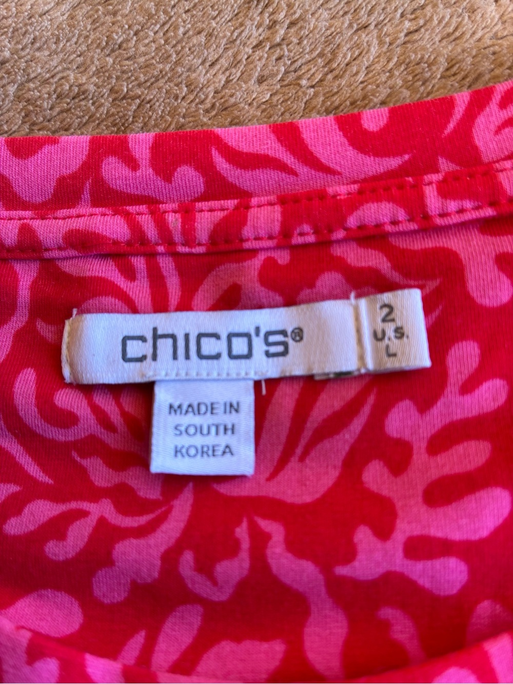 CHICO’S Pink & Red Floral Tee Size Large (2) - Picture 5 of 6